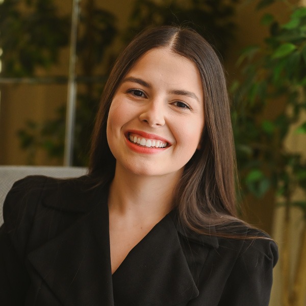 Luciana Neves